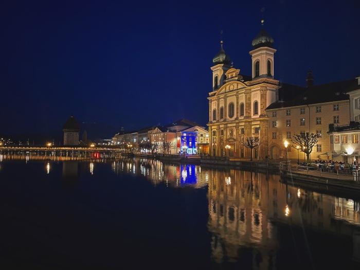 Luzern by night